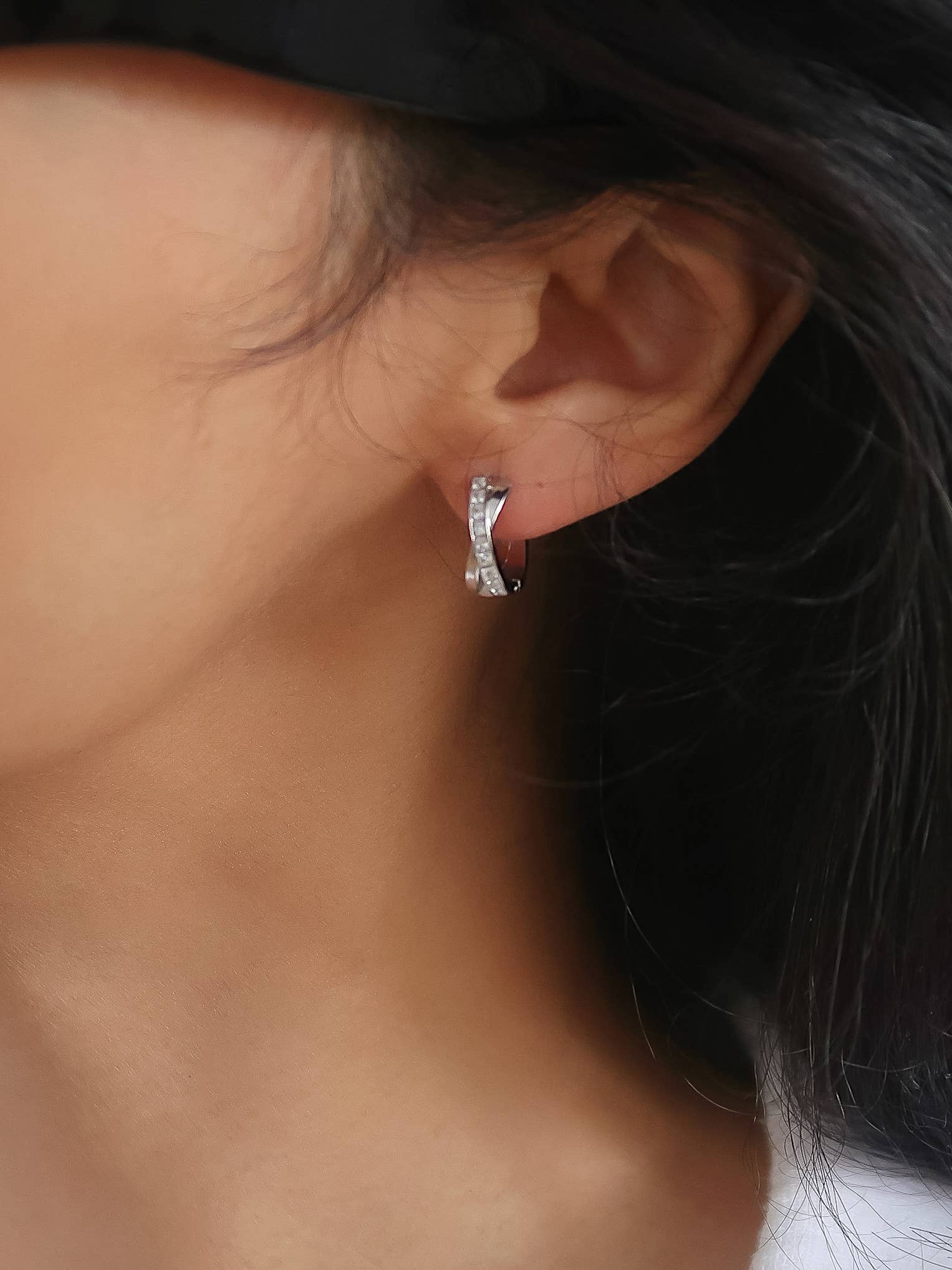 MASISSAC 18K GOLD NON-TARNISH CZ CROSSOVER HUGGIE EARRINGS