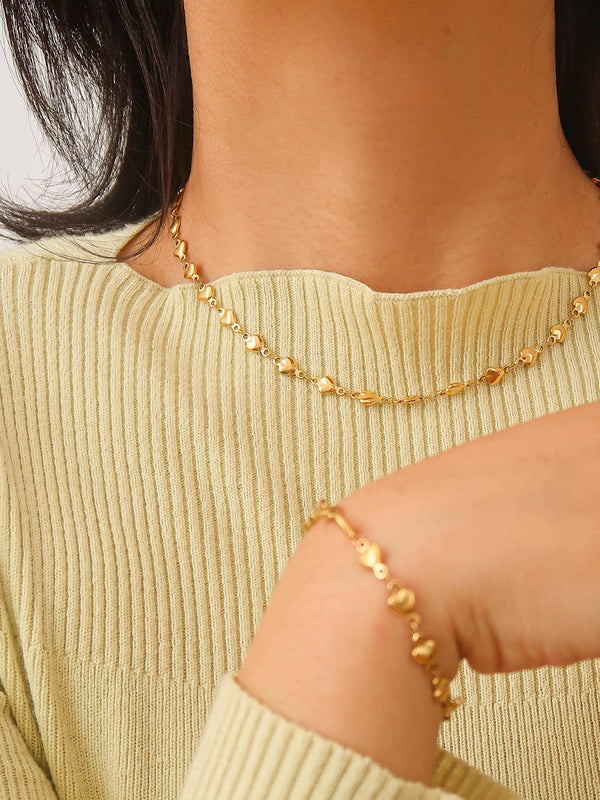 MADELEINE NON-TARNISH PETITE HEART CHAIN BRACELET
