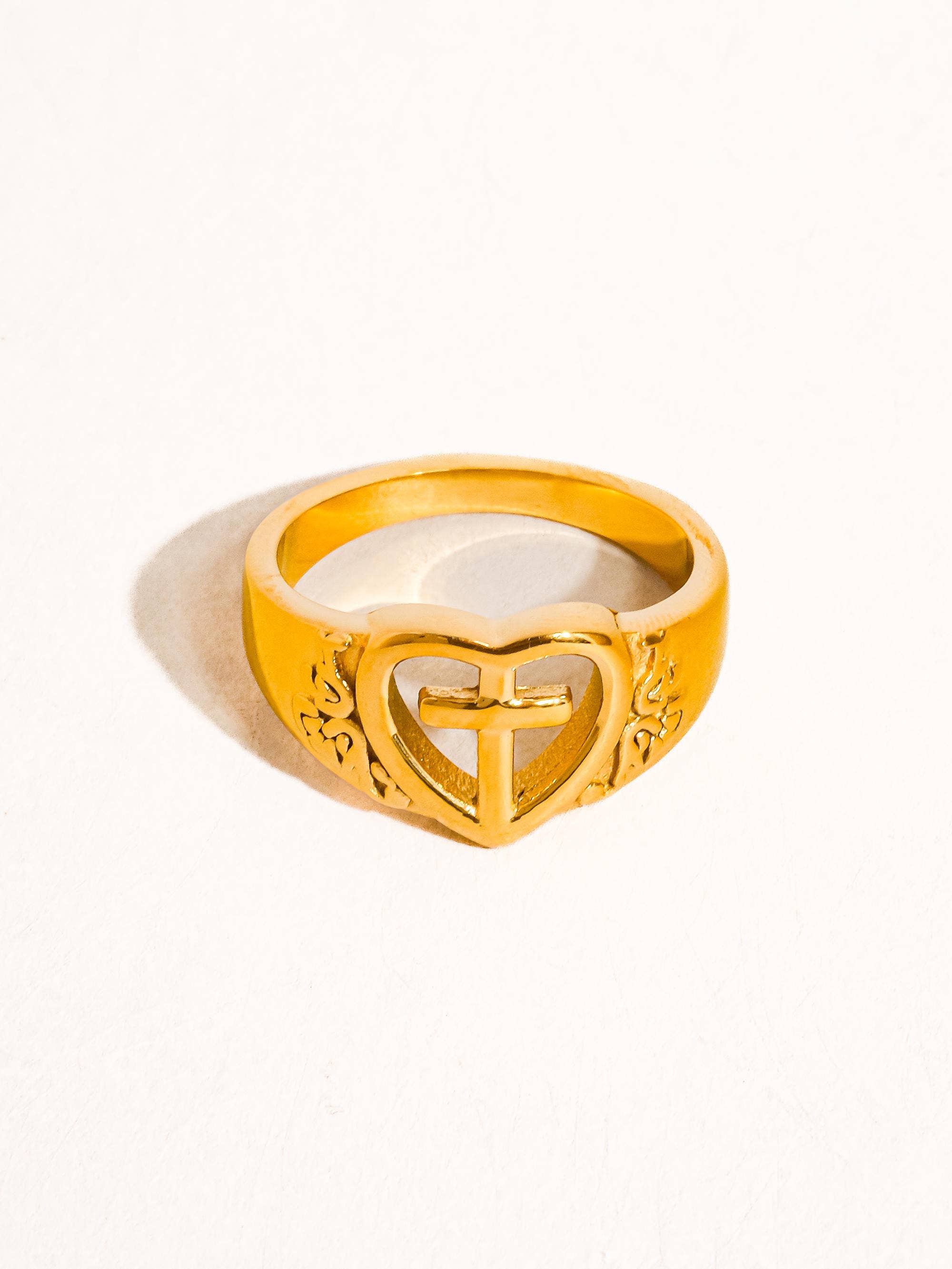 PARTAGÉ 18K GOLD NON-TARNISH CROSS & HEART RING