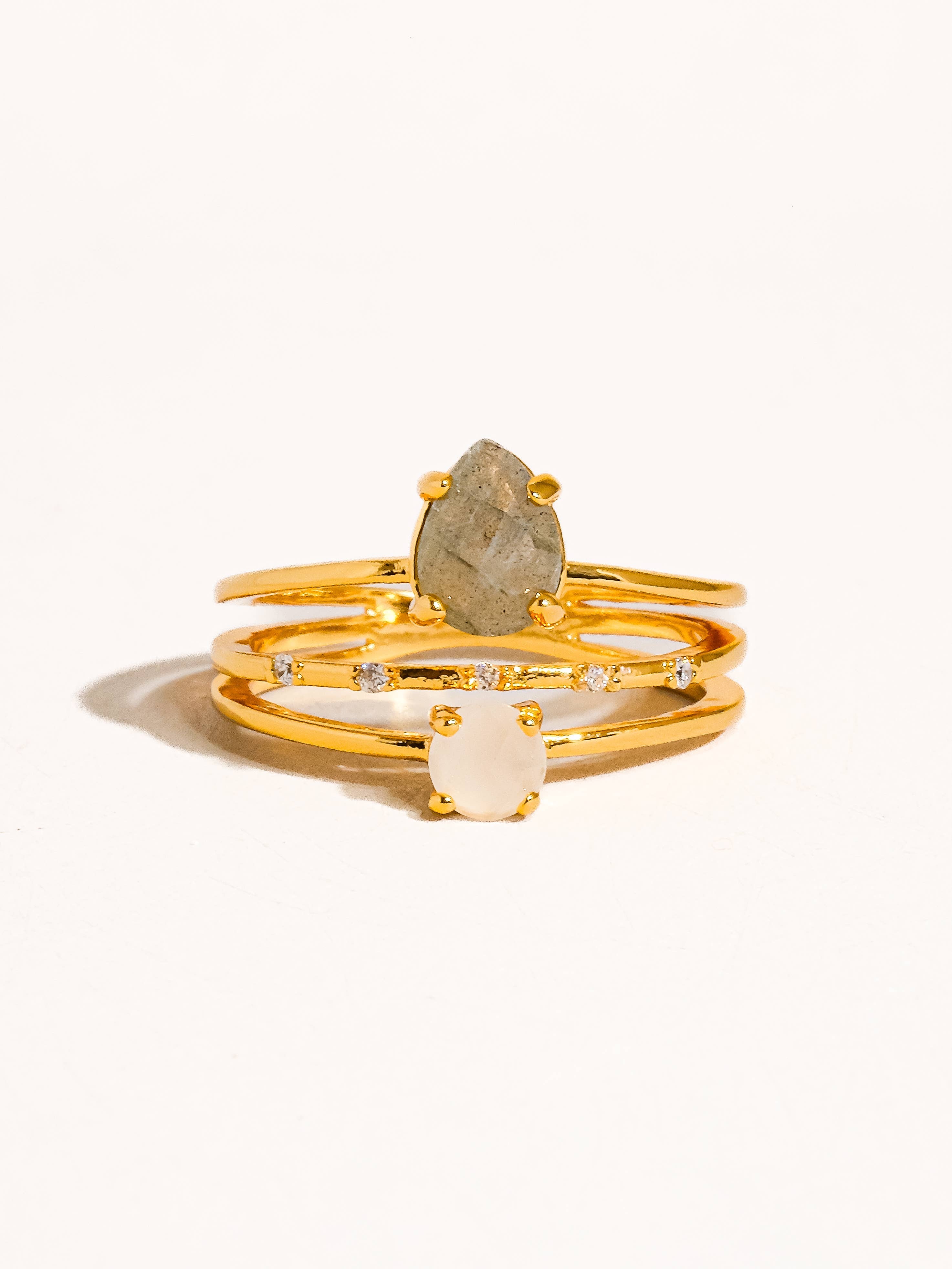 SABINE 18K GOLD MULTI STONE STATEMENT RING