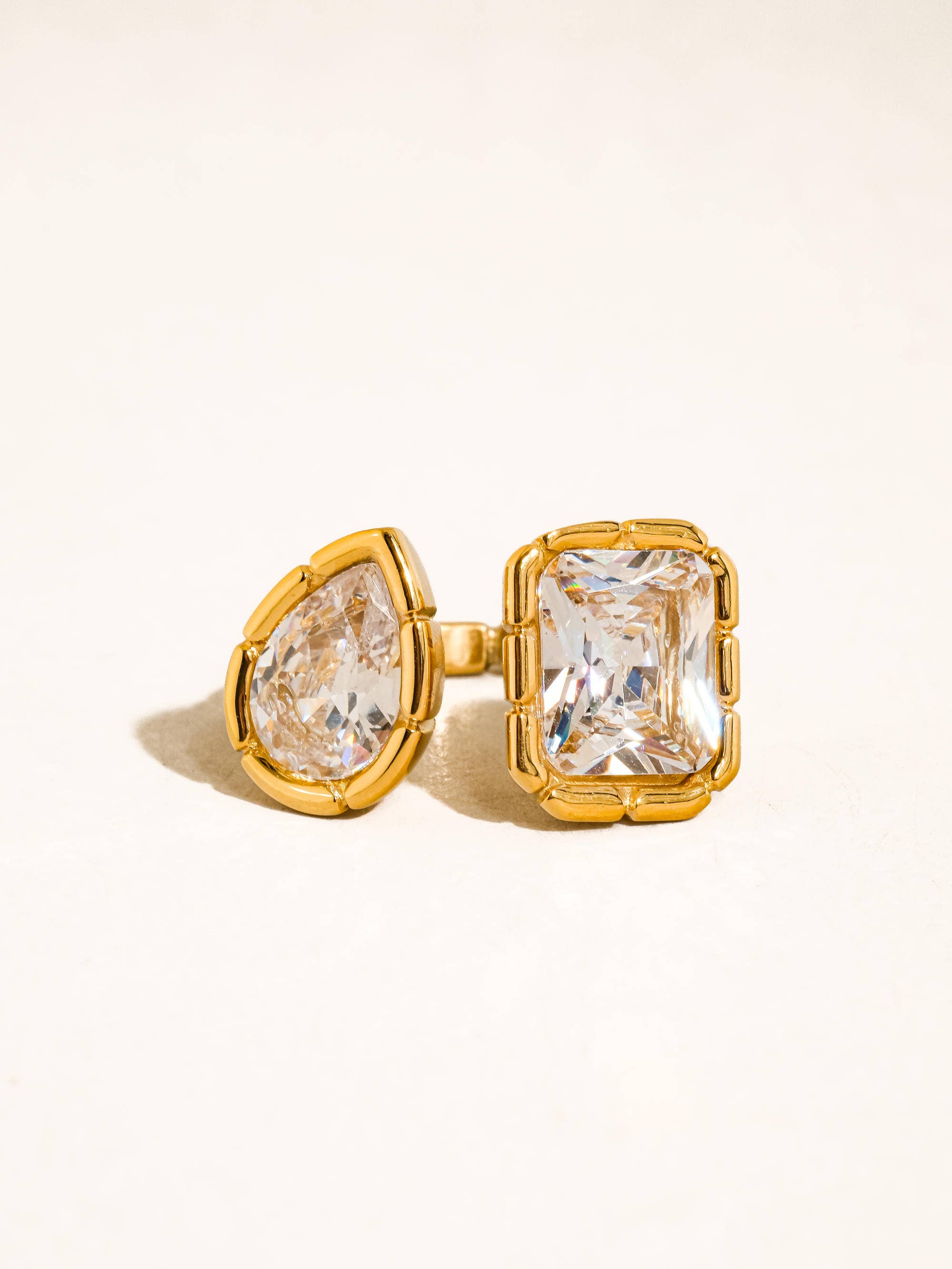 SERRÉA 18K GOLD NON-TARNISH CZ ADJUSTABLE RING