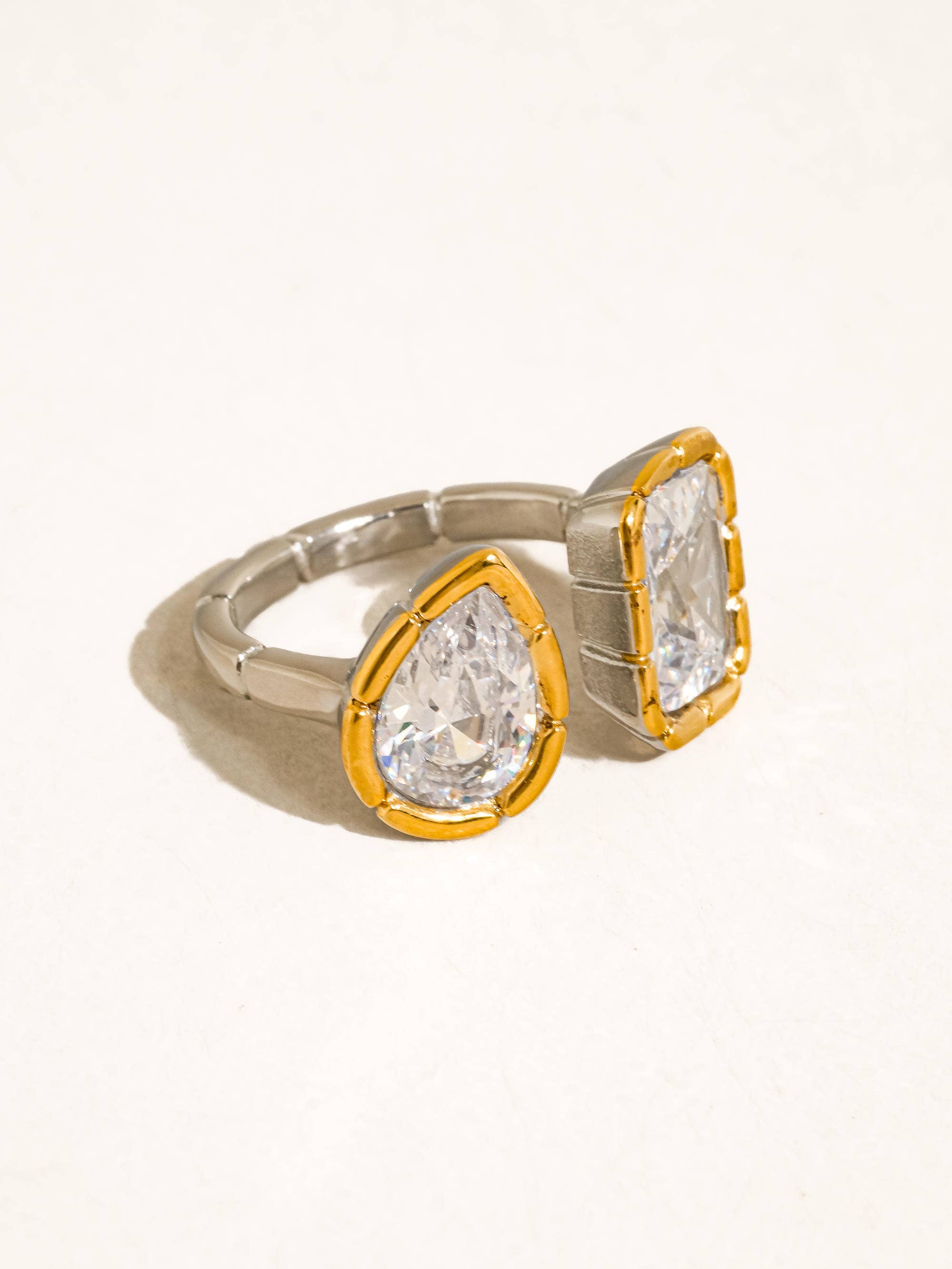 SERRÉA 18K GOLD NON-TARNISH CZ ADJUSTABLE RING