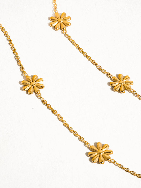 SUNDOWN NON-TARNISH FESTIVAL DAISY CHAIN NECKLACE