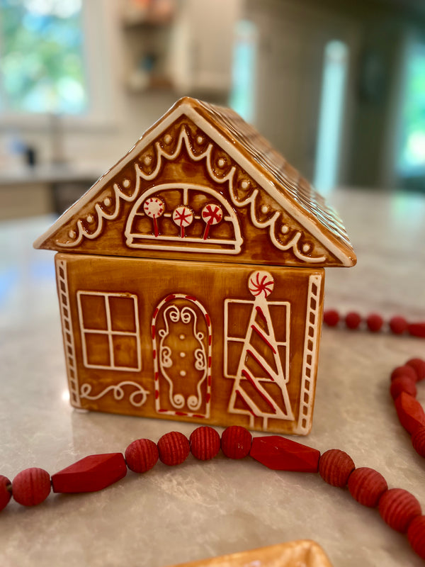 DOLOMITE GINGERBREAD HOUSE COOKIE JAR
