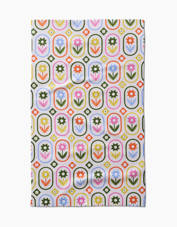 PETAL PATCHWORK TEA TOWEL