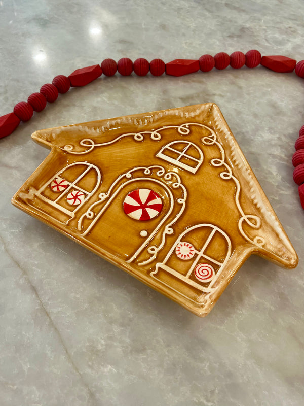 DOLOMITE GINGERBREAD HOUSE PLATE