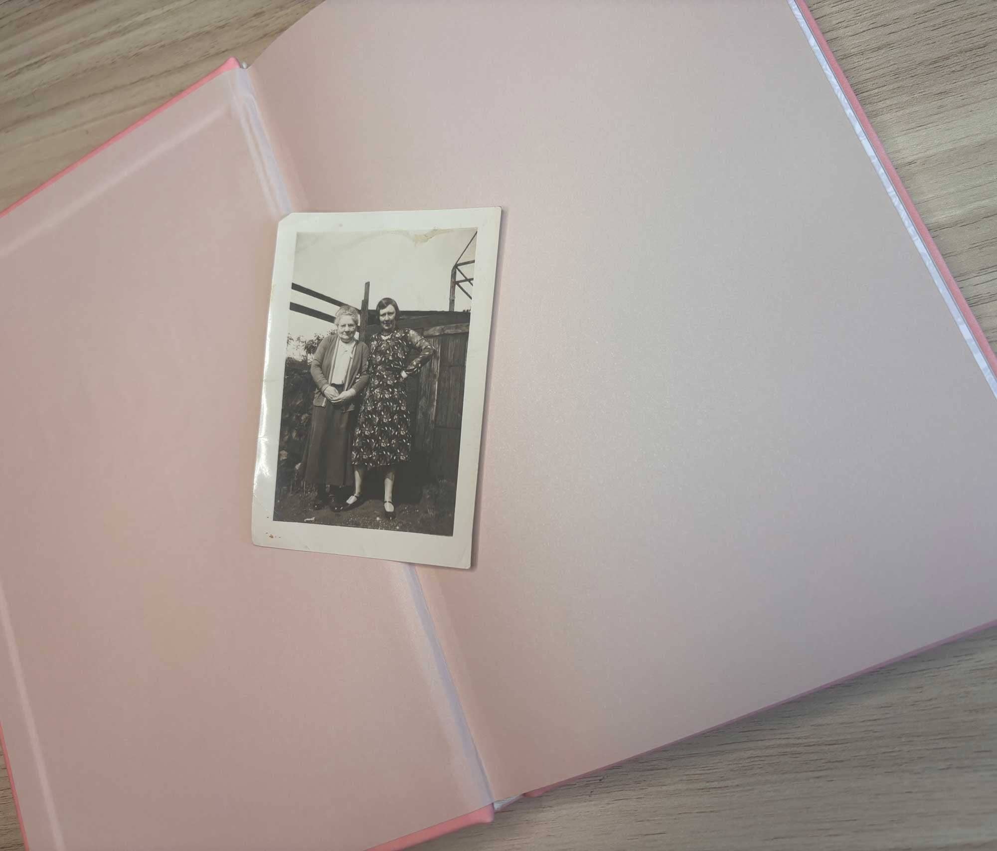 MOM, I WANT TO HEAR YOUR STORY HEIRLOOM ROSE LEATHER COVER VERSION