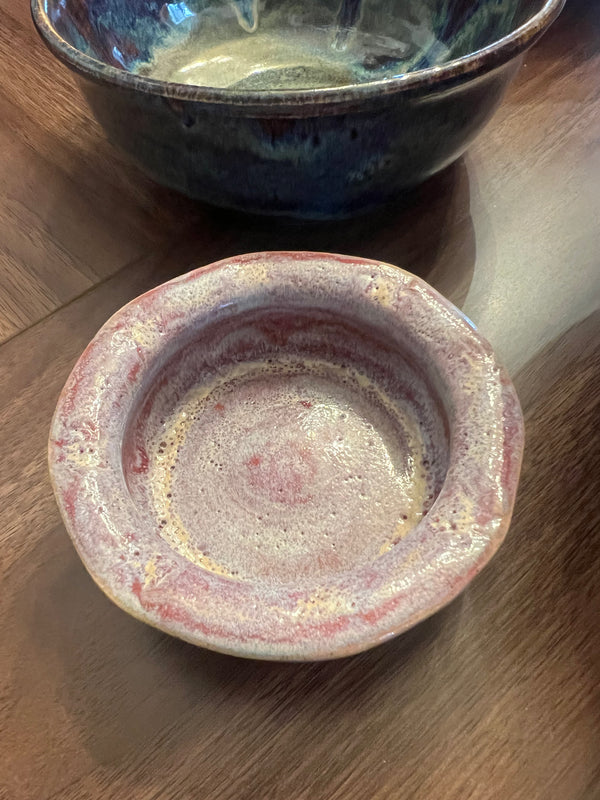 JJ POTTERY MEDIUM BOWL 2025-145