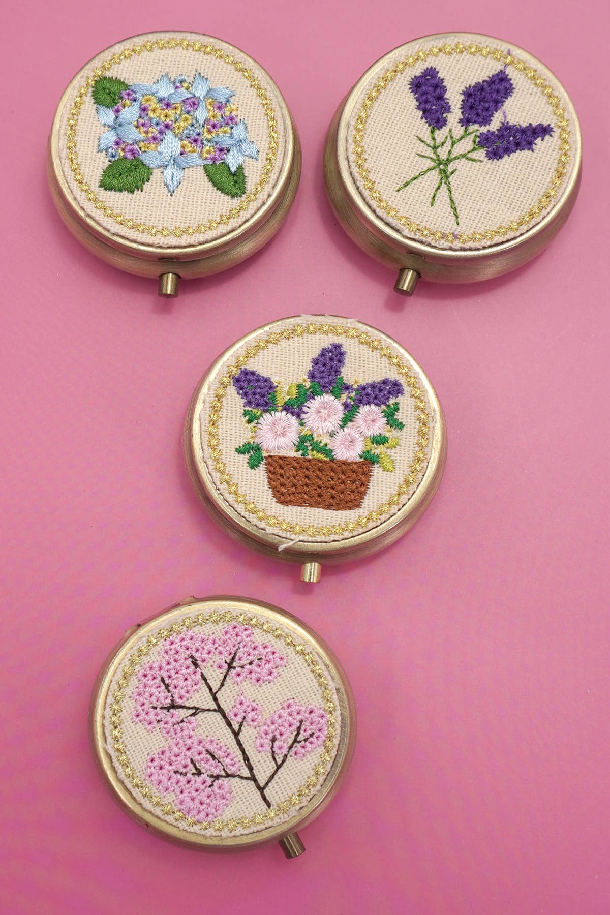 MINI JEWELRY BOX & MIRROR W/ FLORAL EMBROIDERY