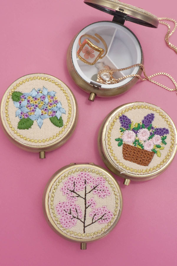 MINI JEWELRY BOX & MIRROR W/ FLORAL EMBROIDERY