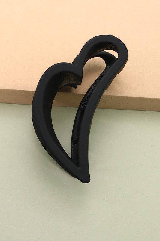 CURVED HEART HAIR CLAW CLIPS