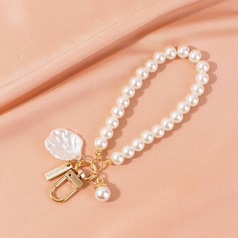 PEARL KEYCHAINS W/ CHARM