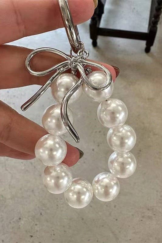 CHUNKY PEARL KEYCHAIN BAG CHARM