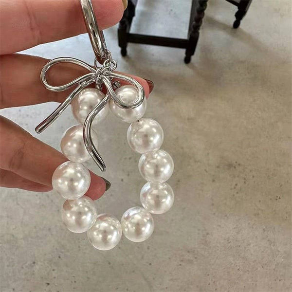CHUNKY PEARL KEYCHAIN BAG CHARM