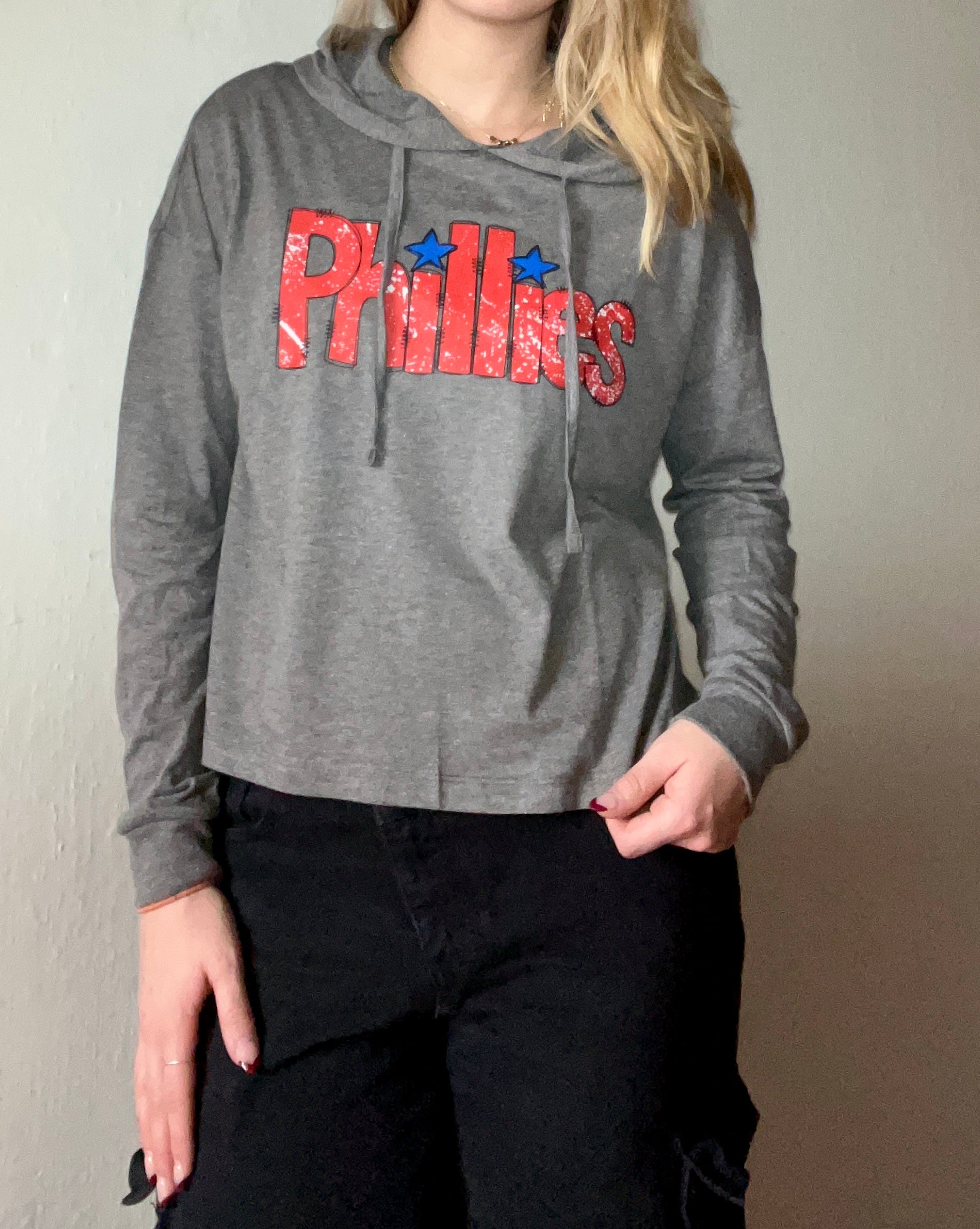 PHILS DISTRESSED CROP HOODIE