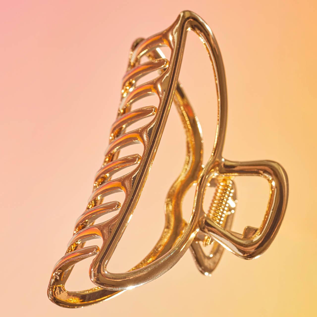 OPEN SHAPE CLAW CLIP - GOLD