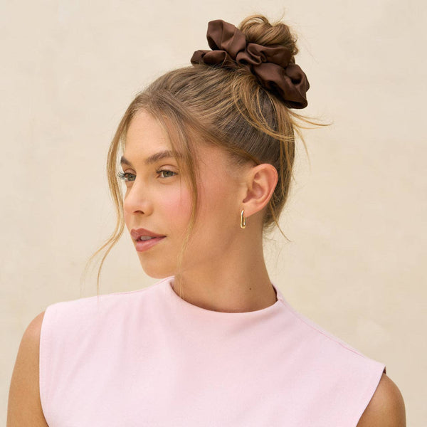 BLACK & CHOCOLATE OVERSIZED SCRUNCHIES