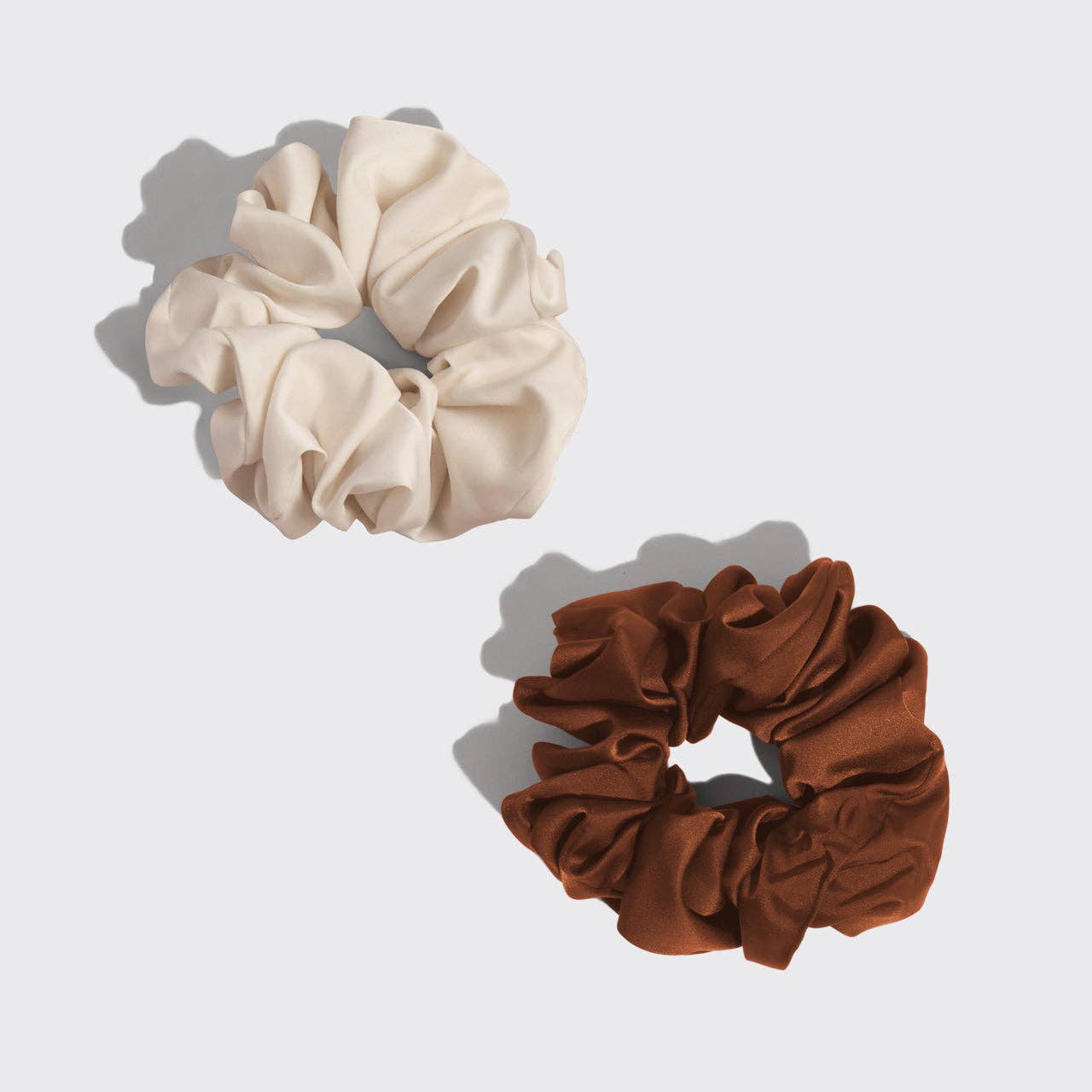 CREAM & CAMEL OVERSIZED SCRUNCHIES