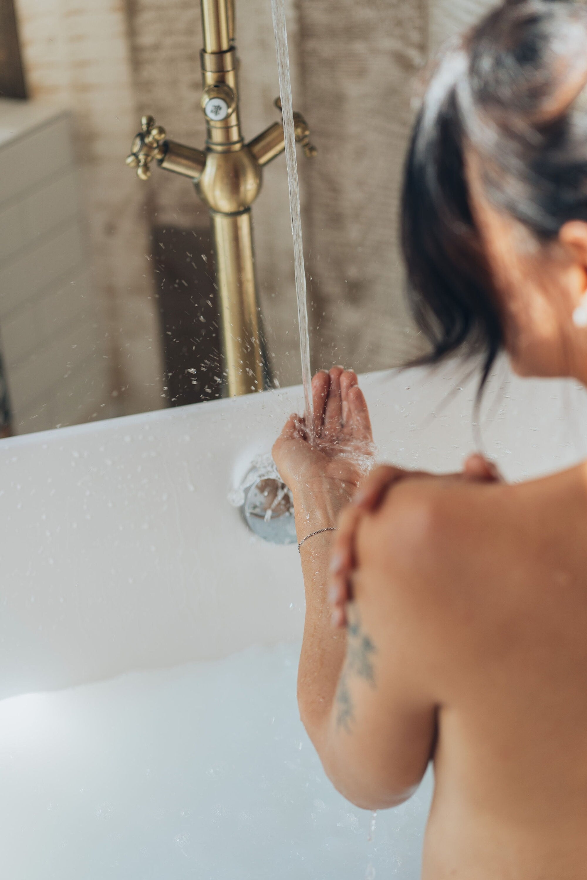 LAVENDER COCONUT MILK BATH