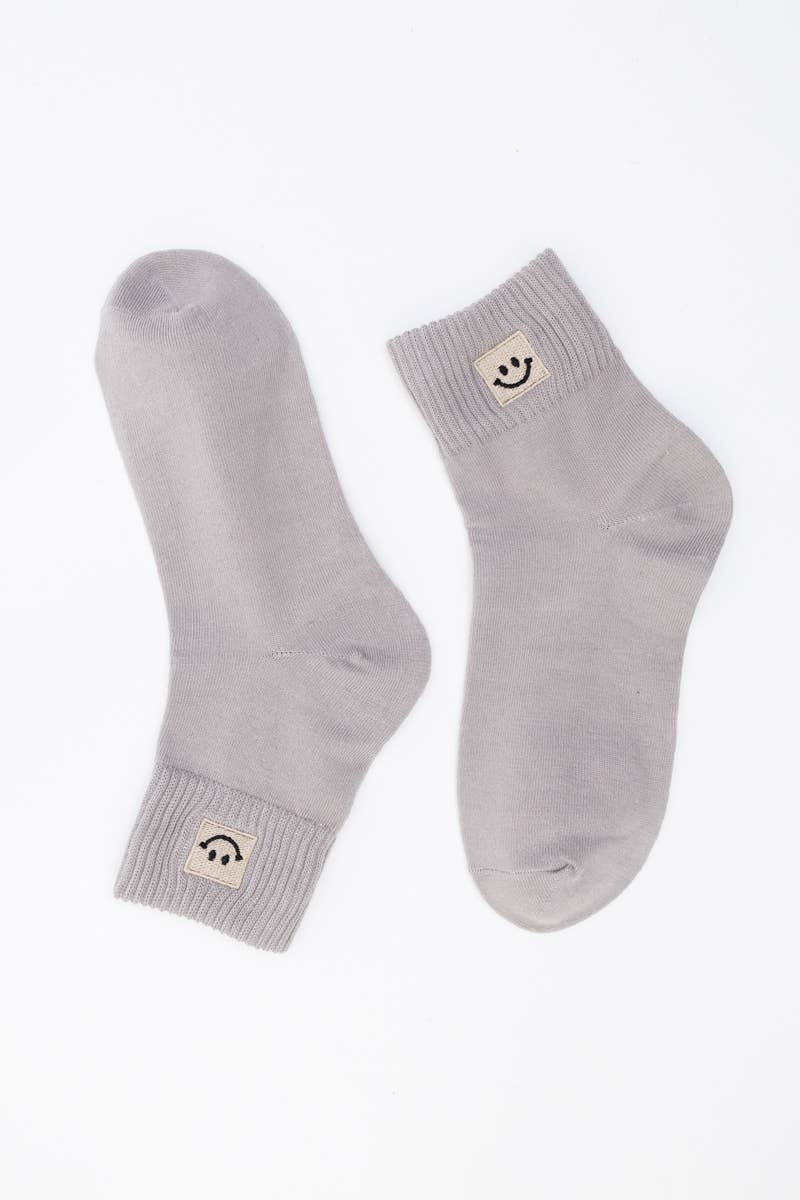 HAPPY FEET EMBROIDERED SOCKS