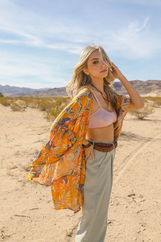 TROPICAL LEAVES DRAPED SLEEVE KIMONO