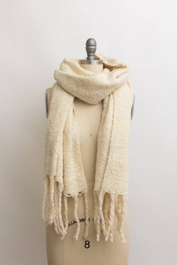 COZY KNIT SCARF WITH TASSELS