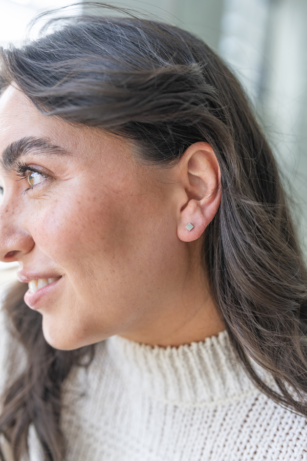 SADIE SQUARE EARRINGS