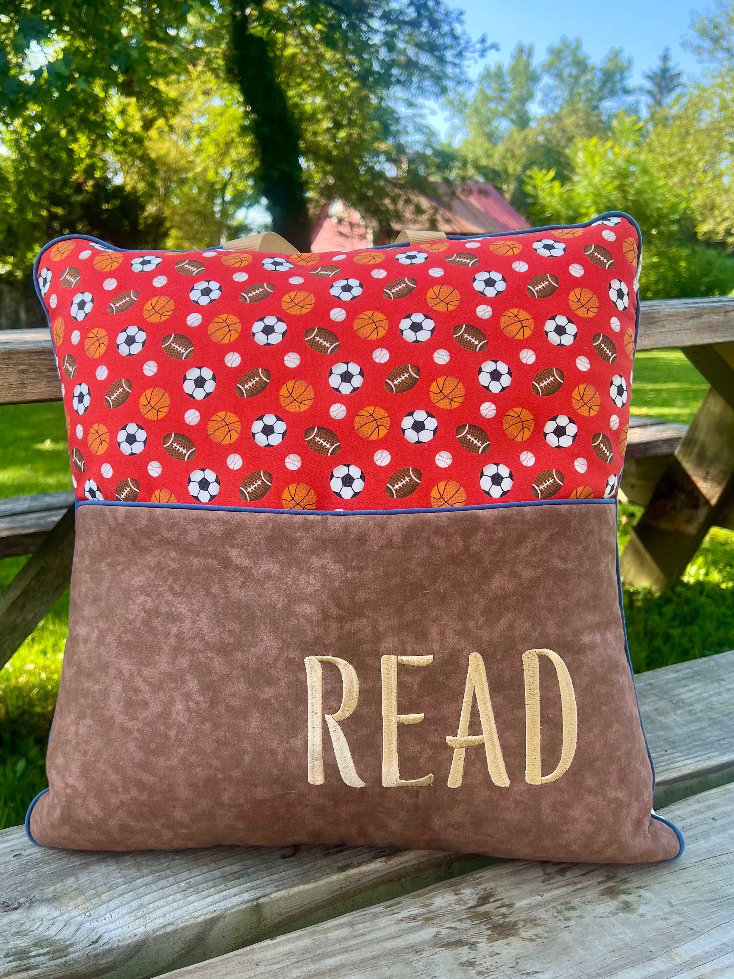 SPORTS JOURNEY PILLOW
