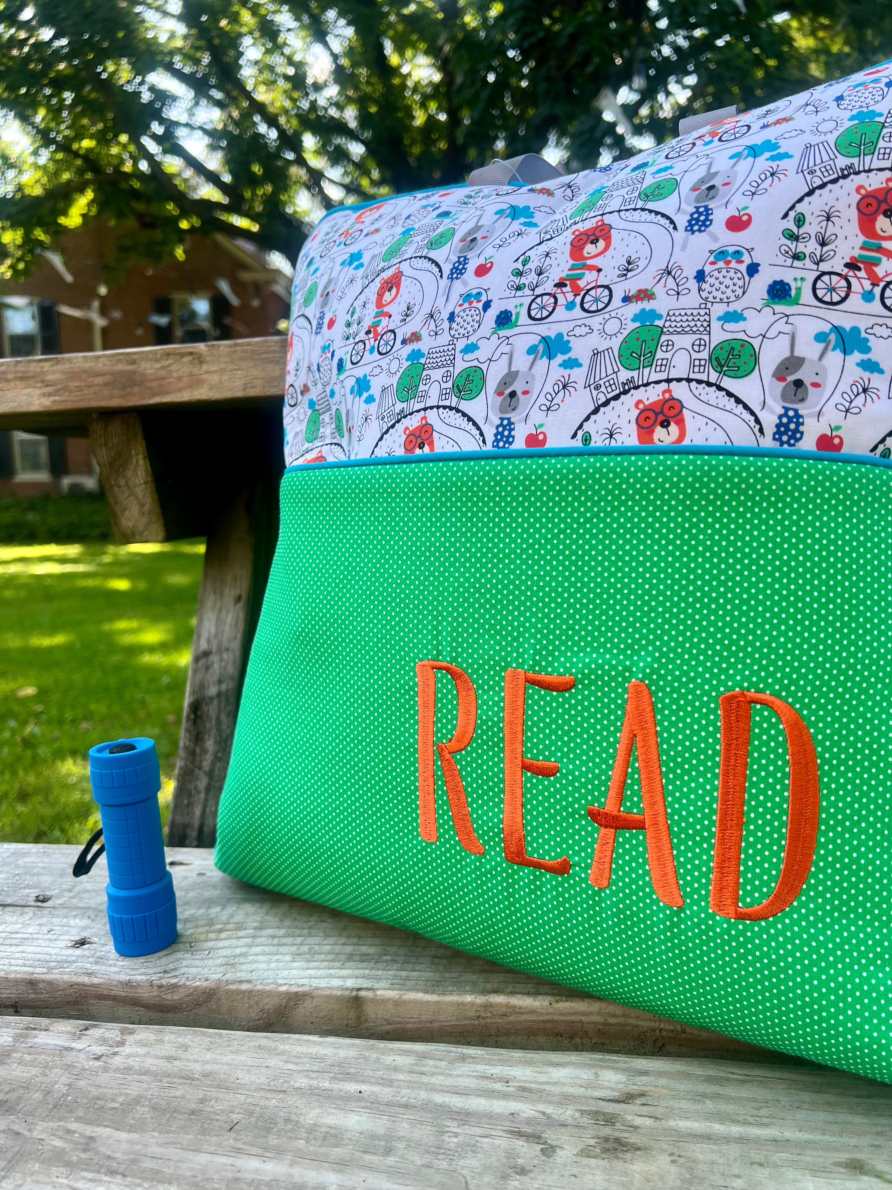 SUMMER DAYS JOURNEY PILLOW