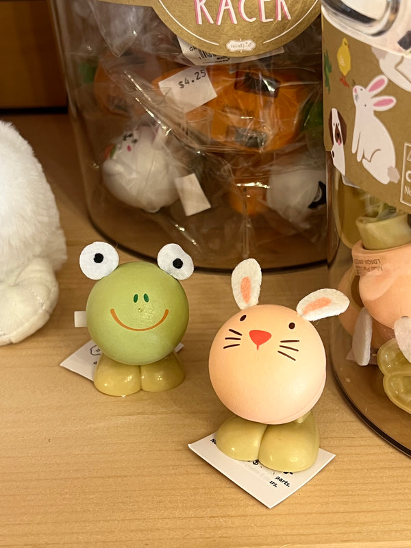 WOODEN WIND UP ANIMALS