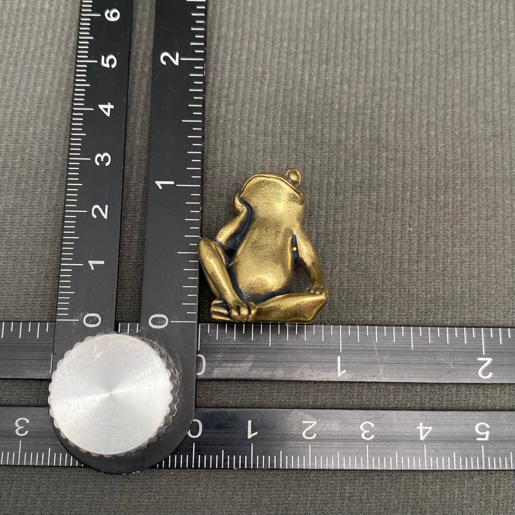 BRASS SITTING FROG