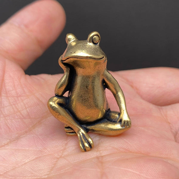 BRASS SITTING FROG