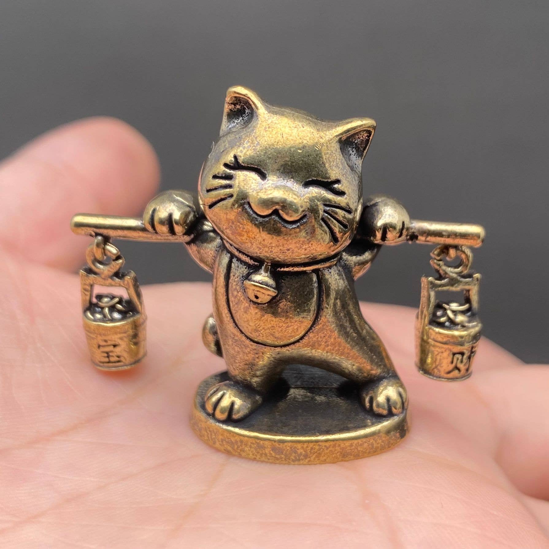 BRASS TREASURE CAT