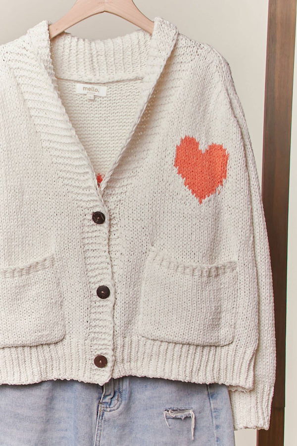 V-NECK HEART POCKET IVORY CARDIGAN