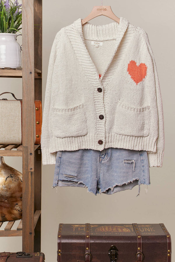 V-NECK HEART POCKET IVORY CARDIGAN