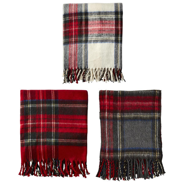 TARTAN FRINGE THROWS