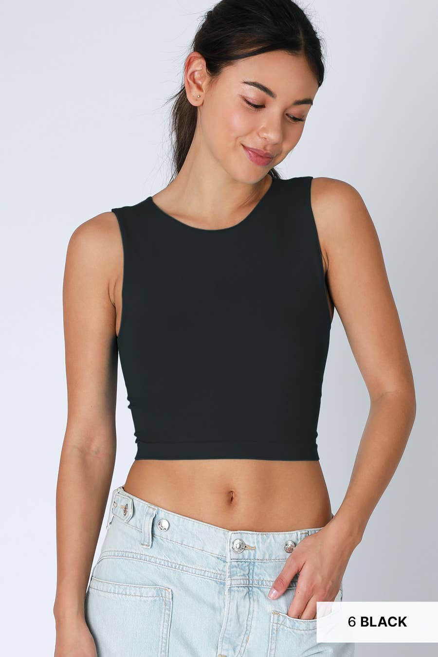 CLEAN LINE CREW NECK CROP TOP