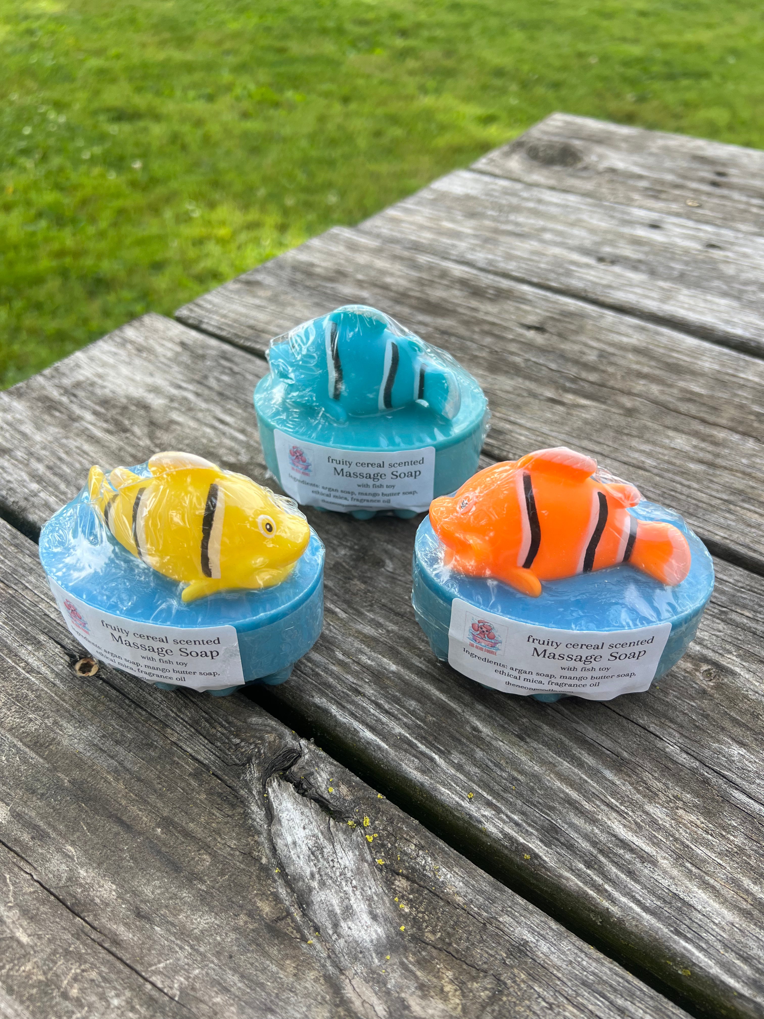 SCRUBBIE SOAP W/ TOY