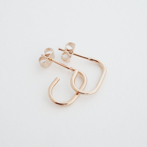 PAULETTE OBLONG HOOPS