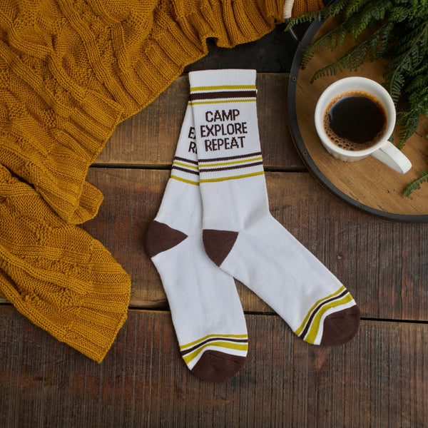 CAMP EXPLORE REPEAT SOCKS