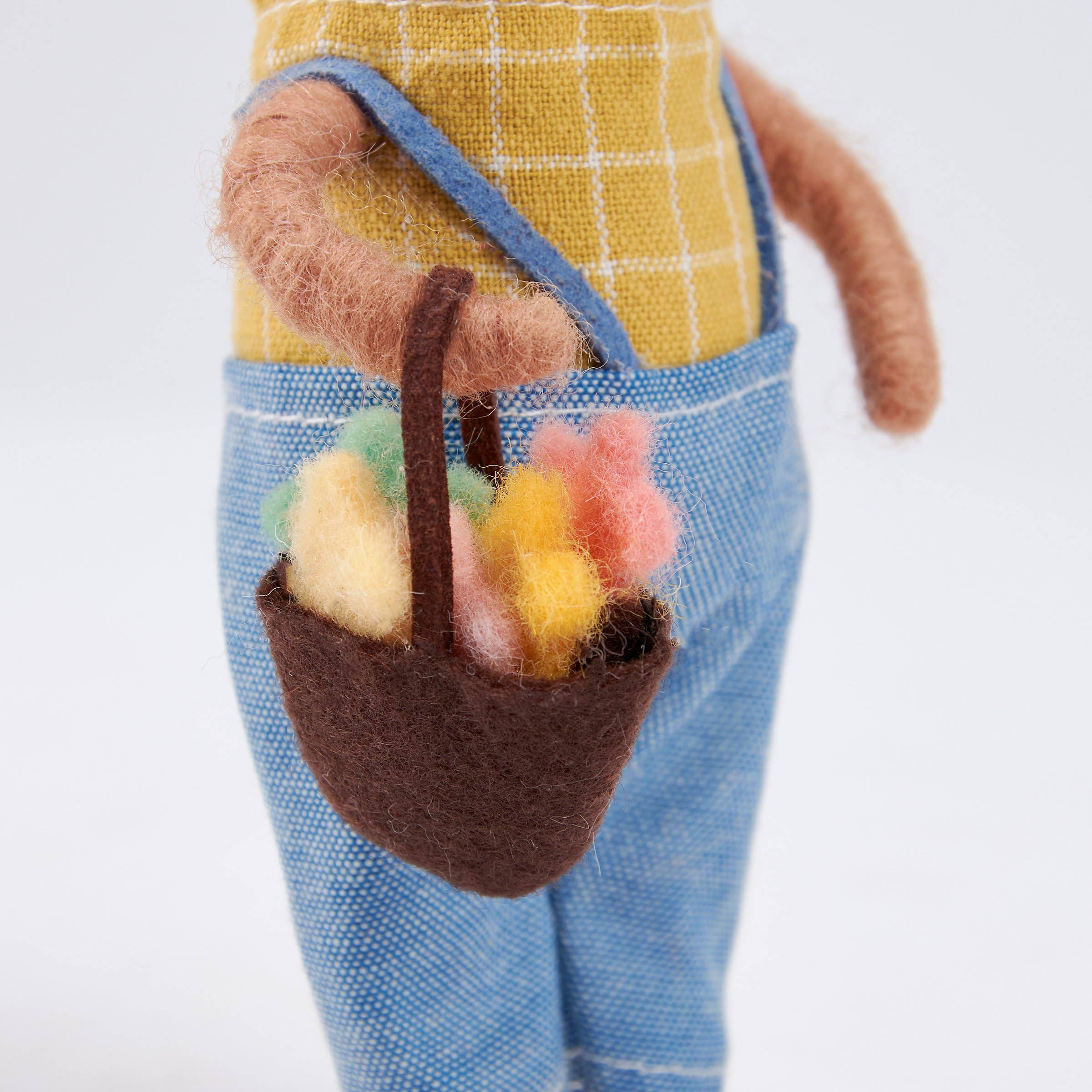 FOOD BASKET BUNNY CRITTER