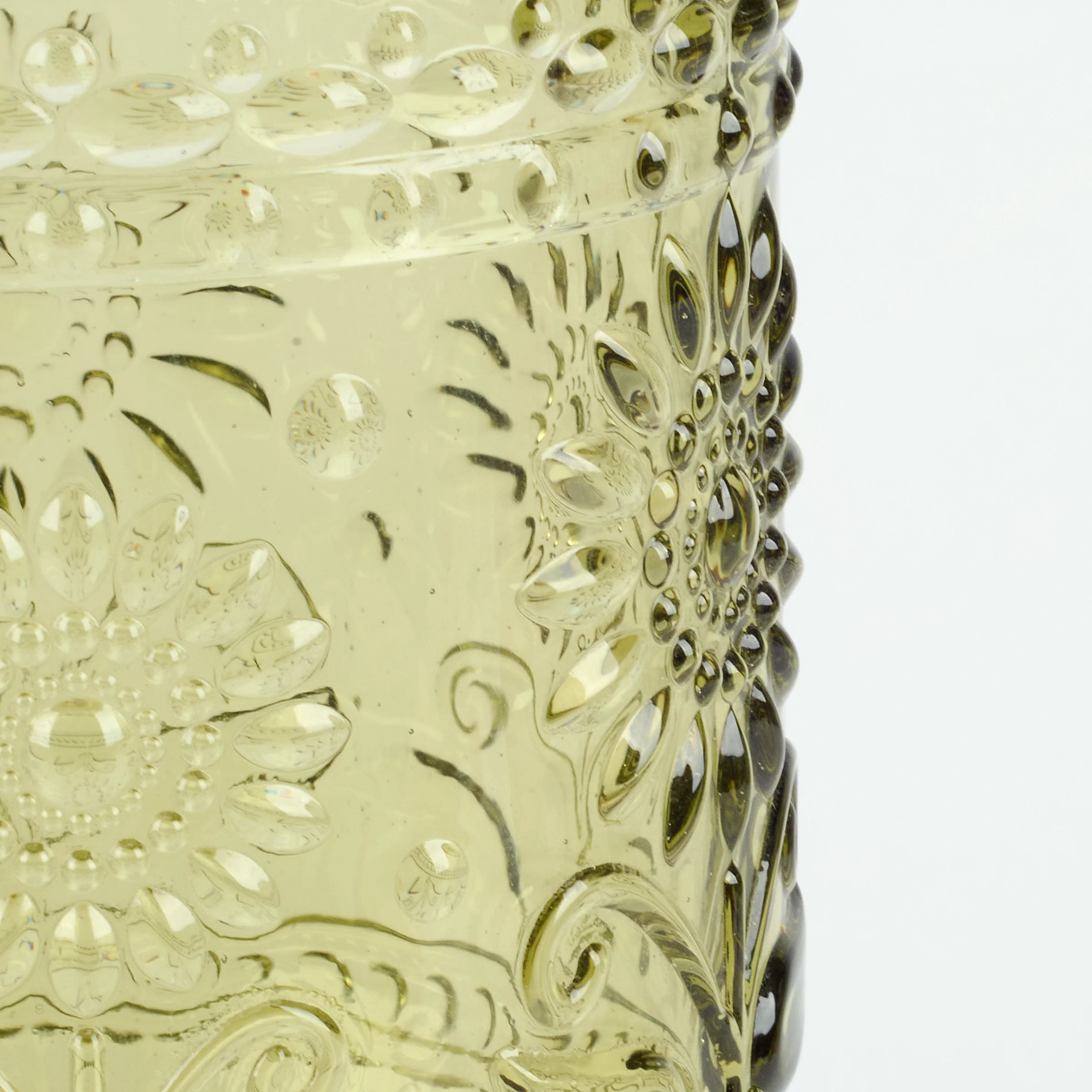 EMBOSSED FLOWER DRINKING GLASS