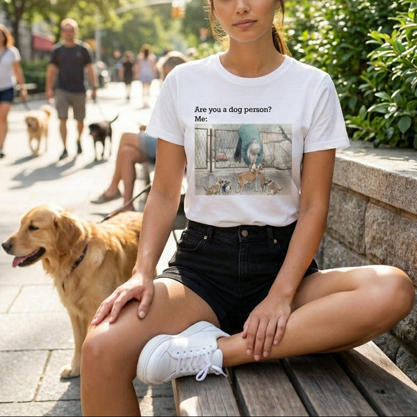 DOG PERSON GRAPHIC TEE