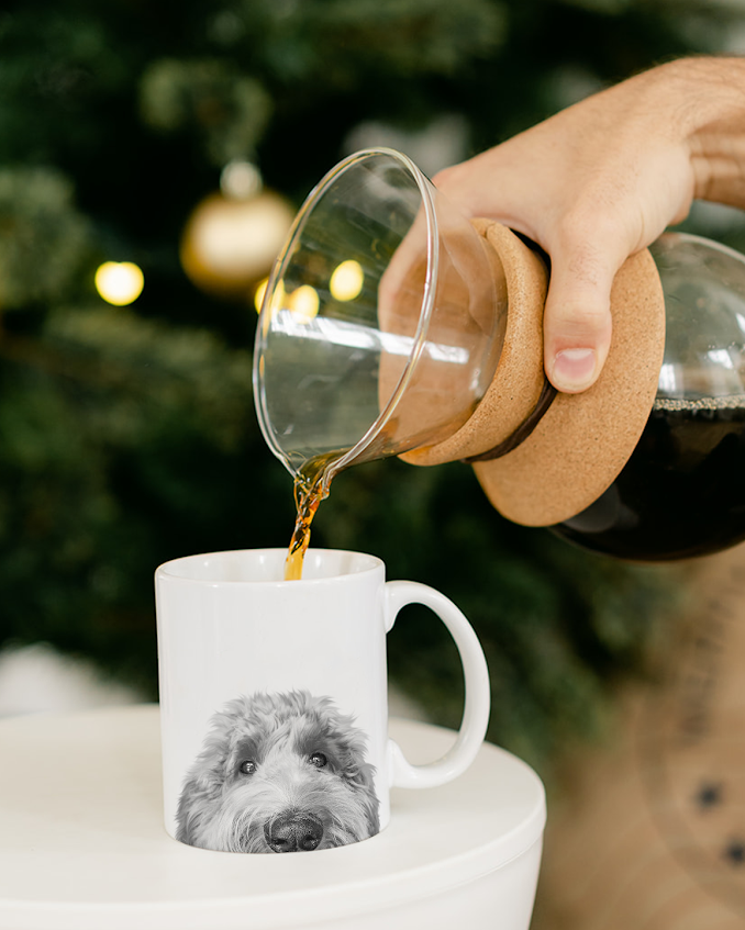 PEEKING GOLDENDOODLE MUG