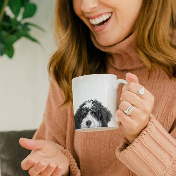 PEEKING BERNEDOODLE MUG