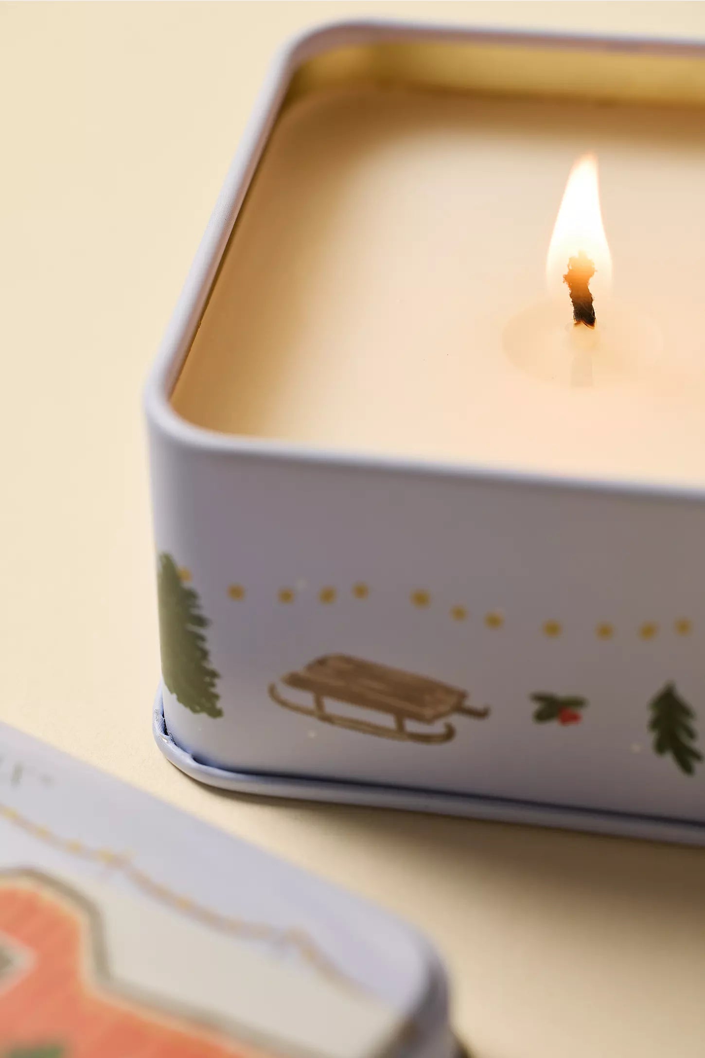 MATTE PRINTED TIN WITH TREE FARM SCENE - TOBAC & PINE