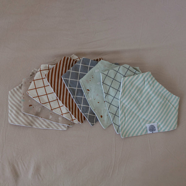 CLAY BANDANA BIB