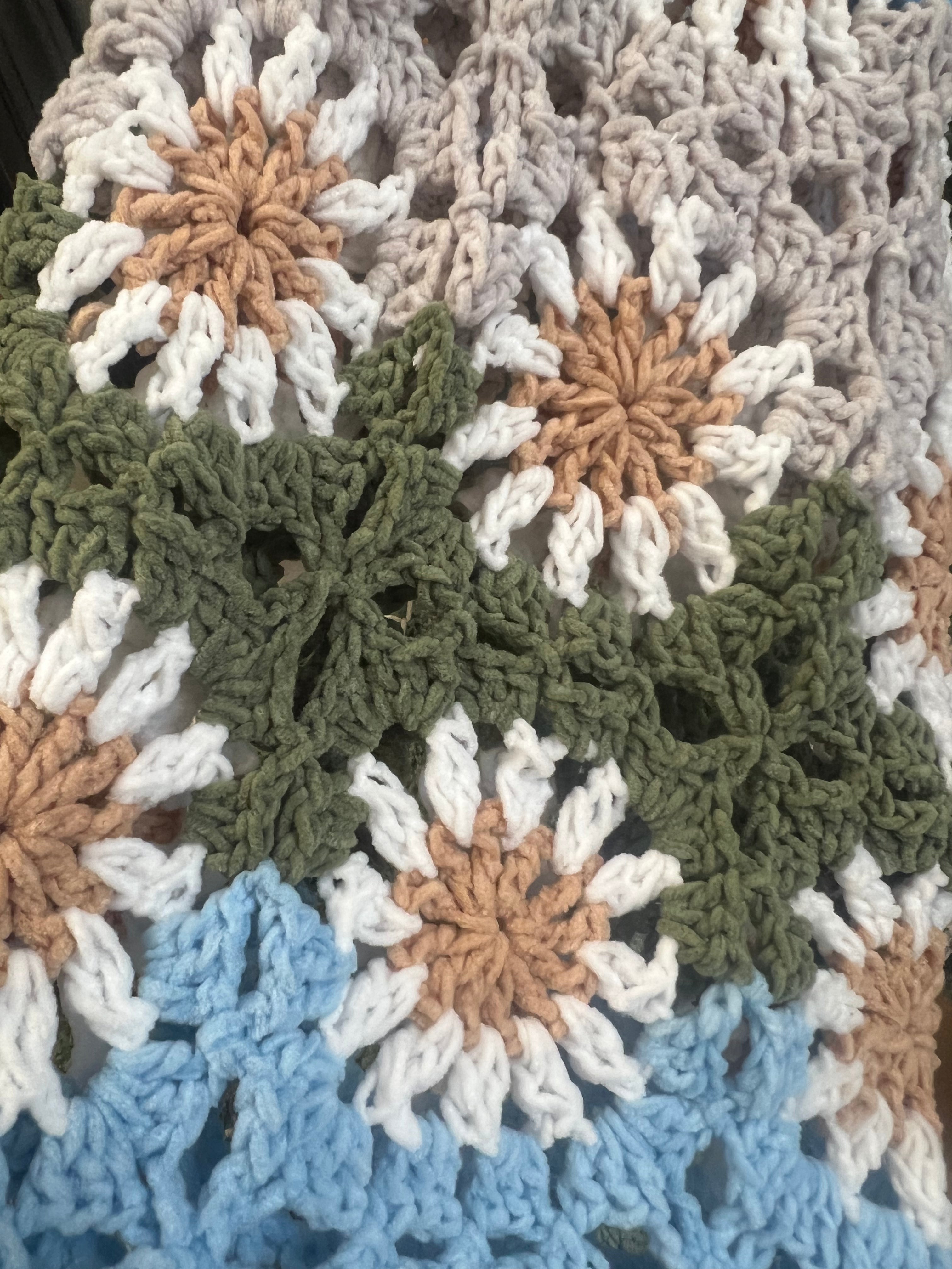 OLIVE SLEEVE DETAIL KNIT SWEATER