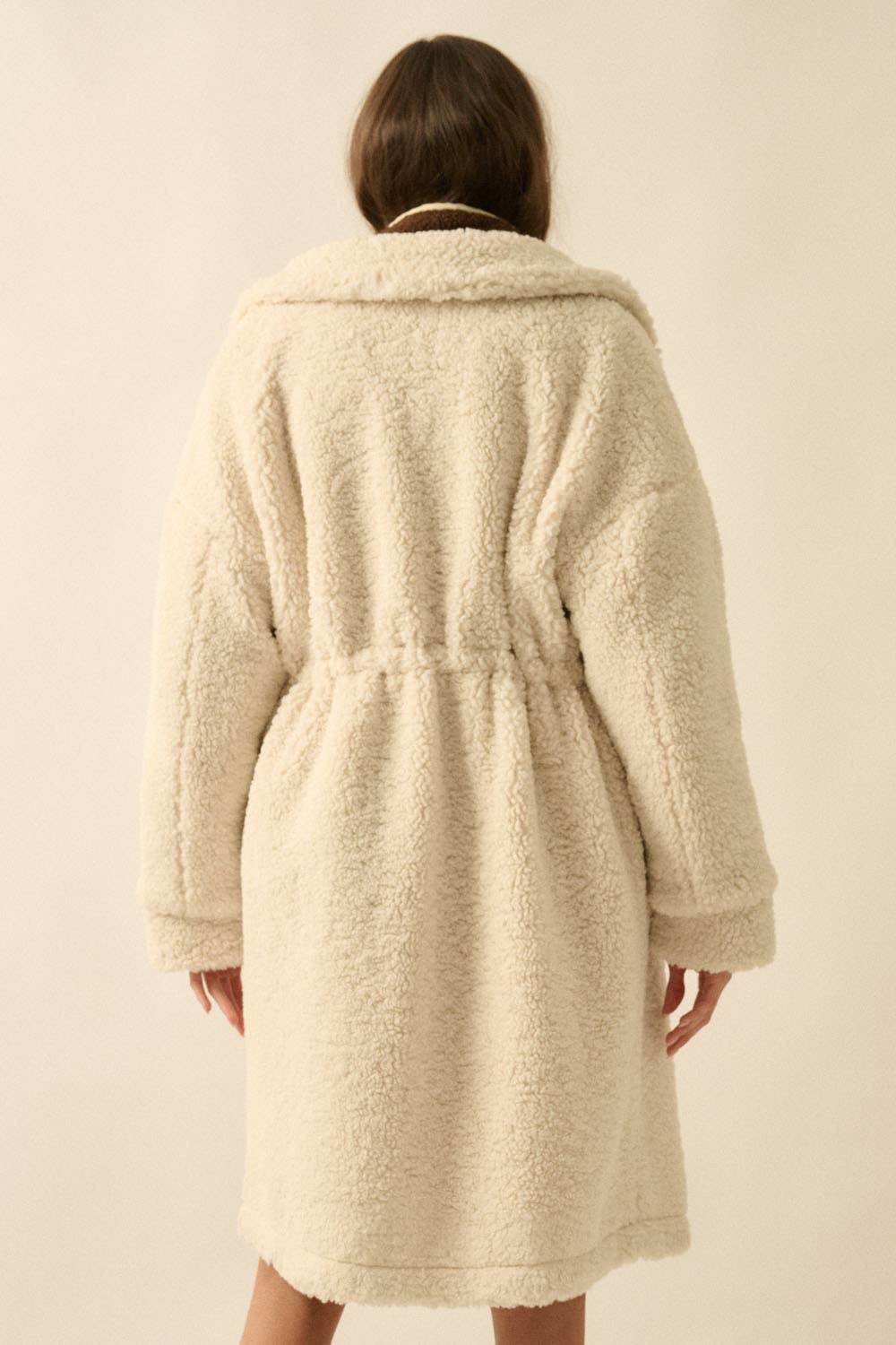 KNEE-LENGTH FAUX SHEARLING ZIP-UP DRAWSTRING COAT
