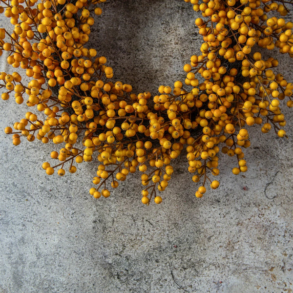 22" DARK YELLOW BERRY WREATH